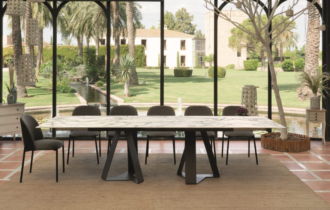Valencia Carcassone Dining Table