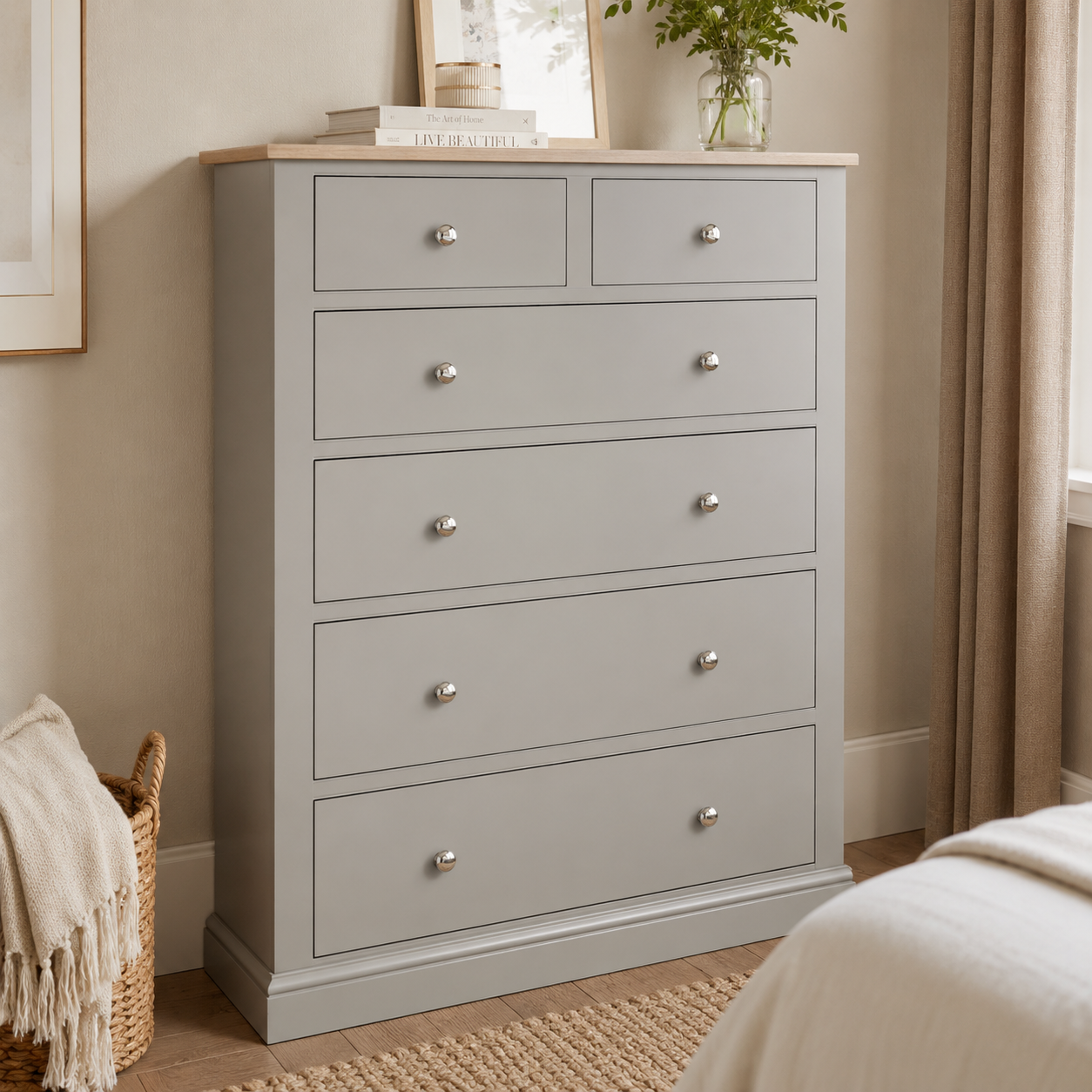Hardwick 2 over 4 Chest of Drawers