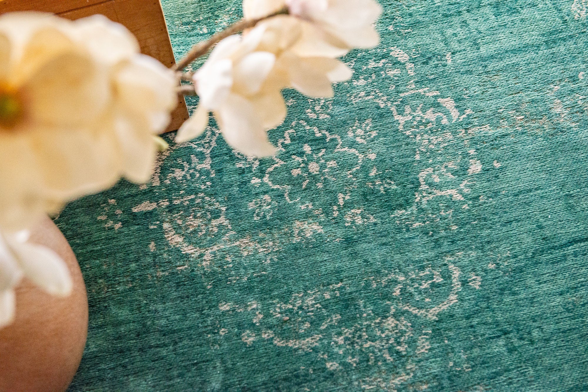 Louis De Poortere Rug - Fading World Collection - Medallion