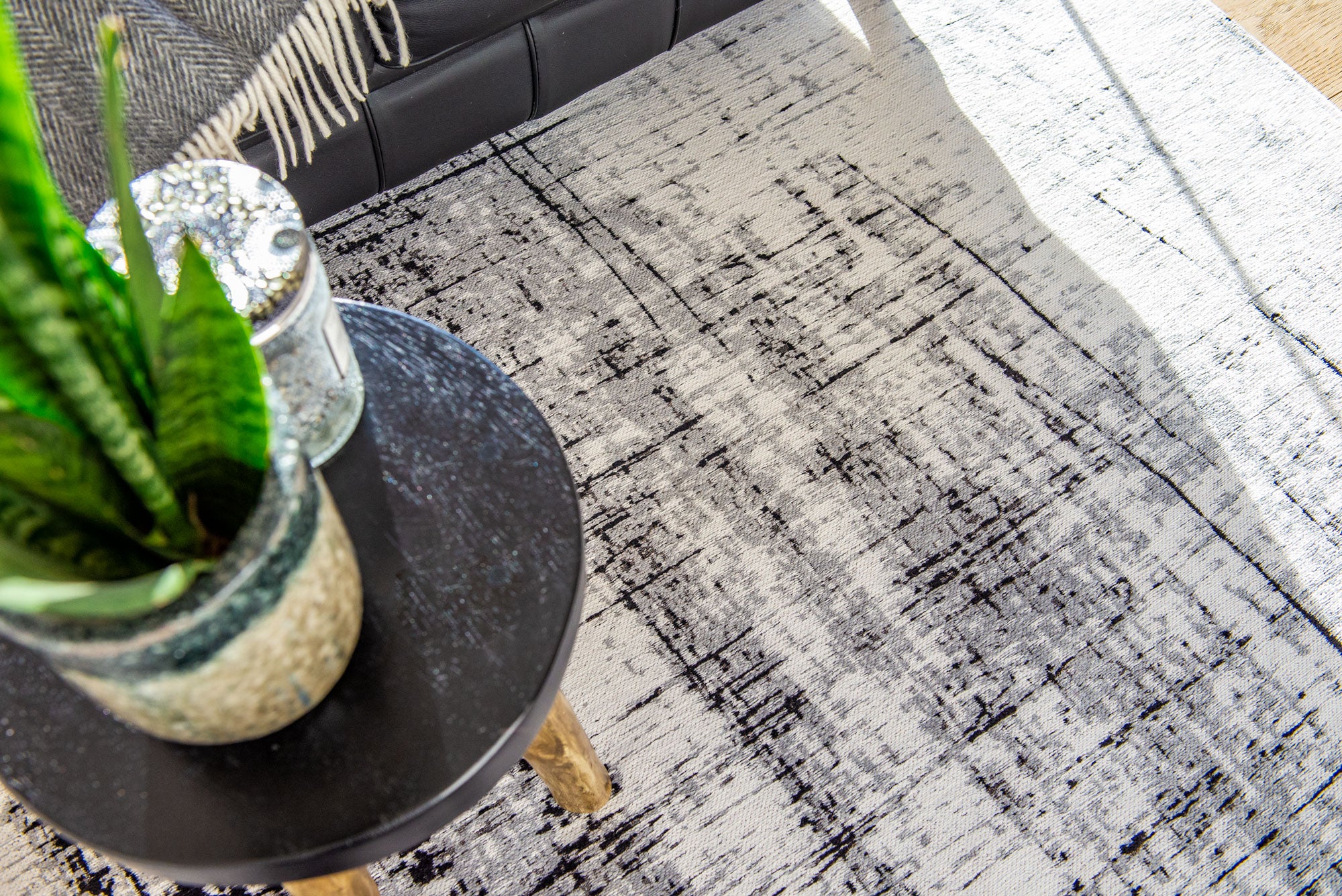 Louis De Poortere Rug - Mad Men Collection - Griff