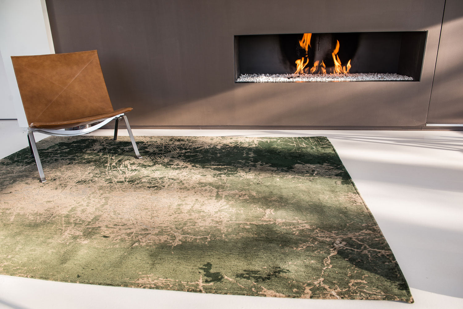 Louis De Poortere Rug - Mad Men Collection - Cracks