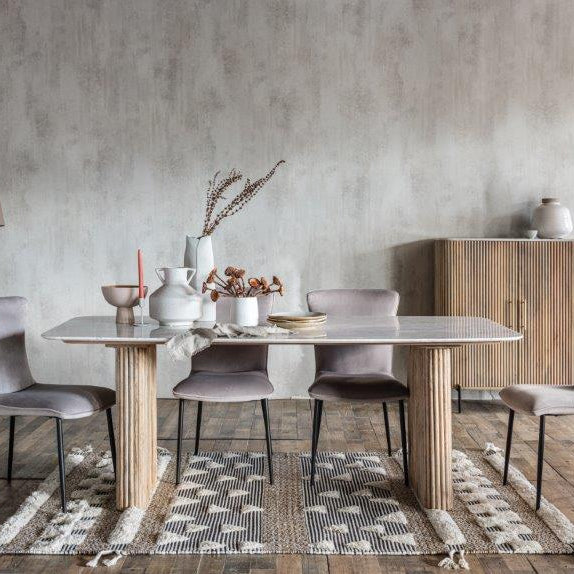 Windsor Dining Table