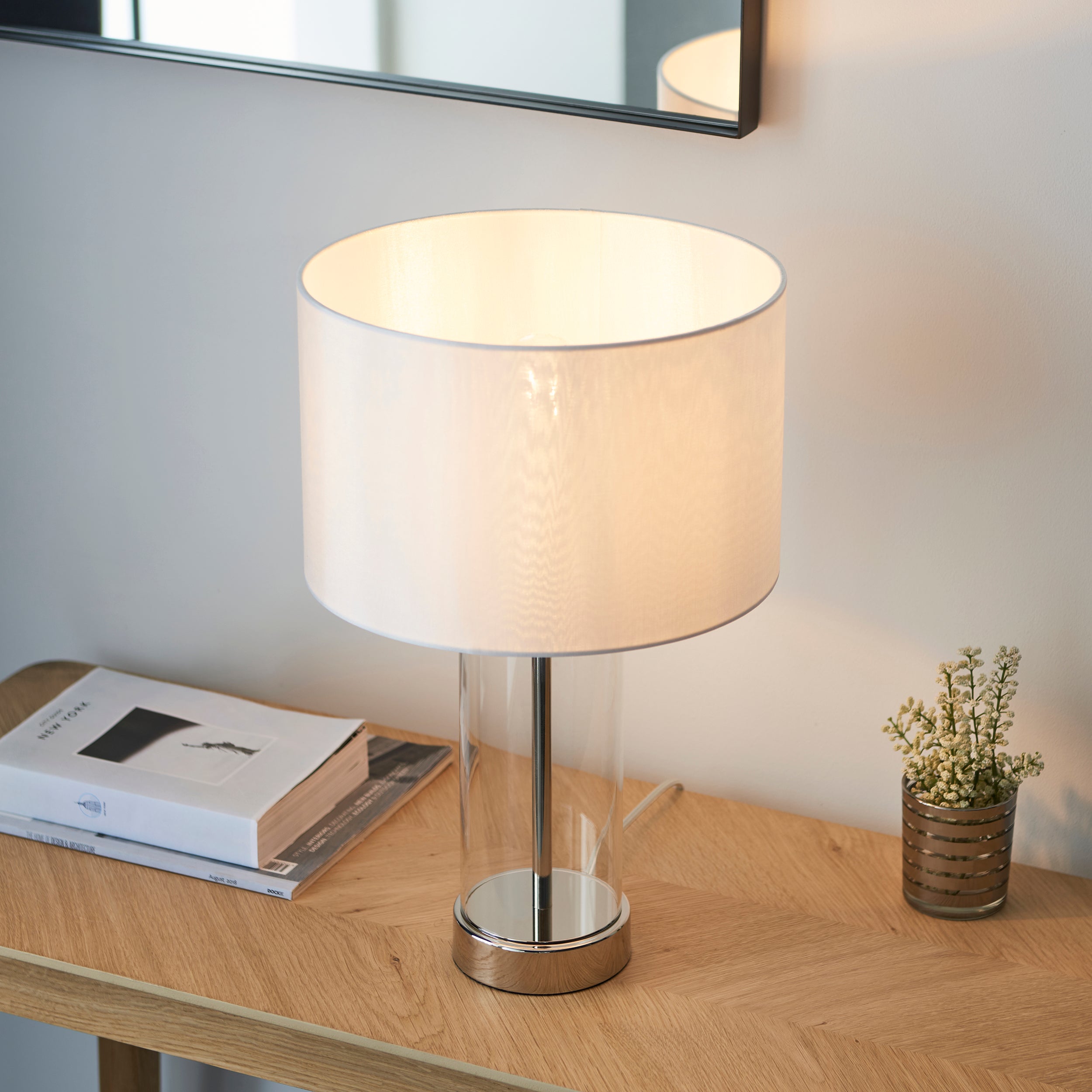 Lessina Small Touch Lamp - Silver
