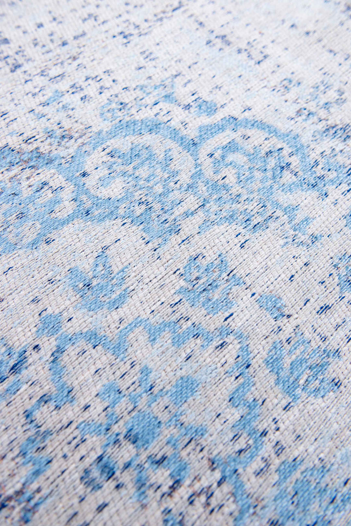 Louis De Poortere Rug - Fading World Collection - Medallion