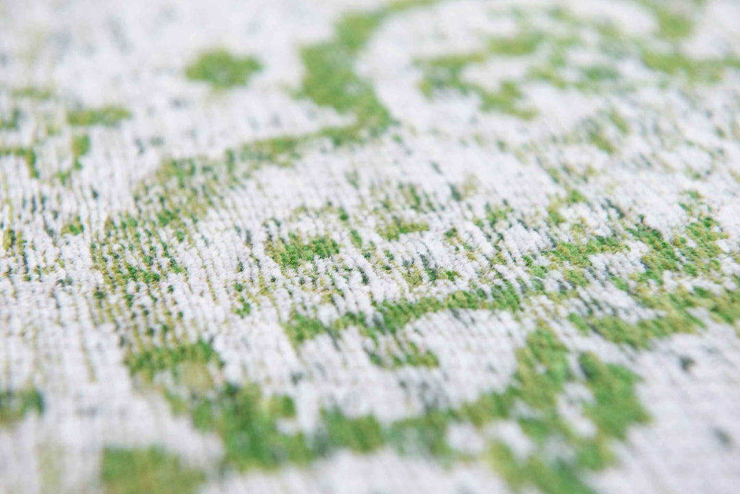 Louis De Poortere Rug - Fading World Collection - Medallion