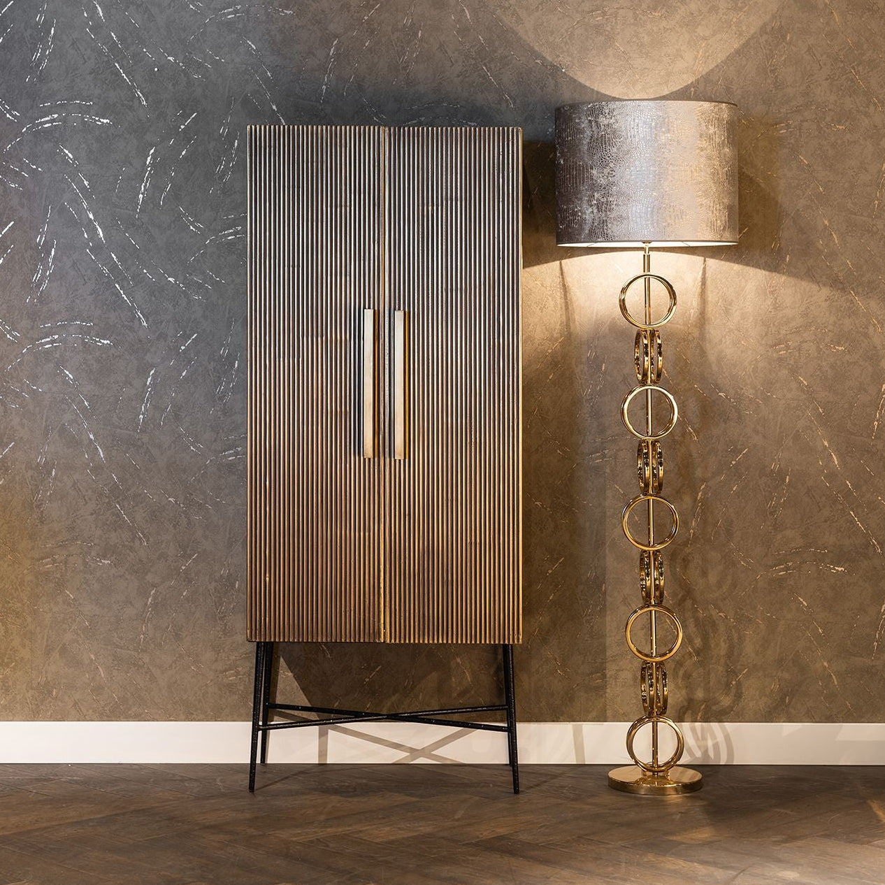 Belgravia 2 Door Cabinet